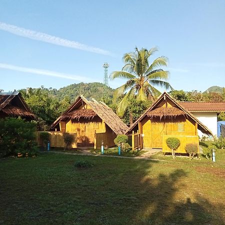 Koh Mook Oyoy Reggaebar Bungalow Exterior photo